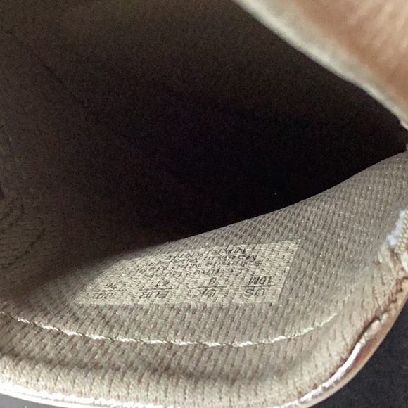 MARIANNE SLIP ON SNEAKER - Picture 11 of 12